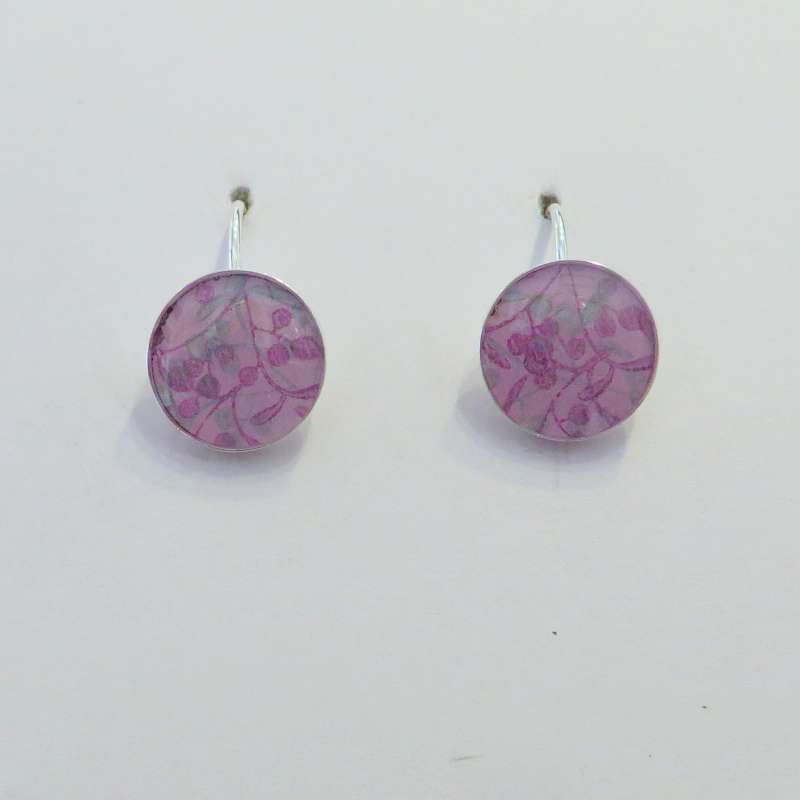 Round hook earrings