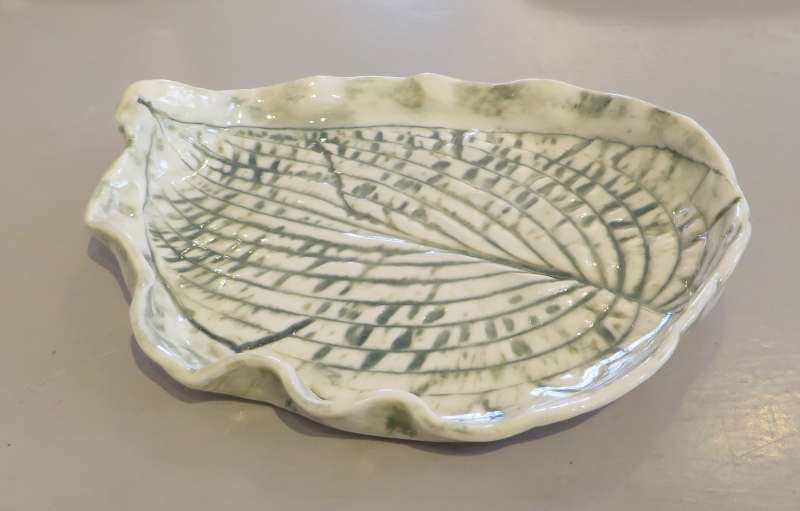 Medium Leaf Plate 