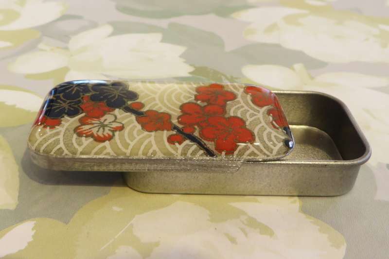Large Tin