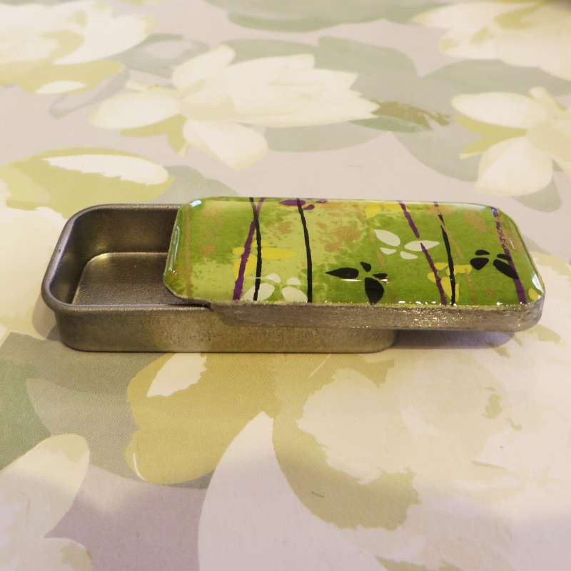 Small Tin